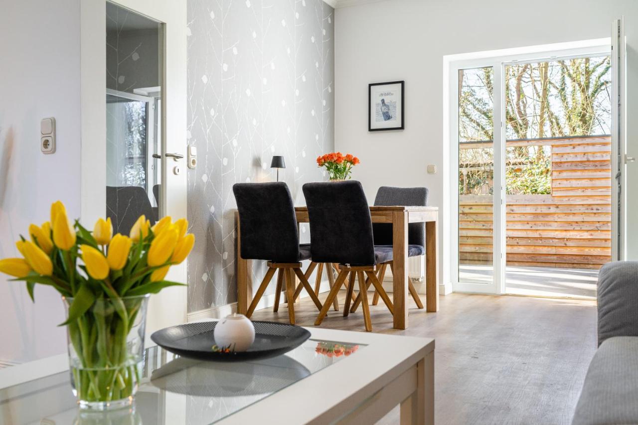 Vivid - Ideal Fuer 4 - Strandnaehe Mit 2 Terrassen - 2 Sz & Wz Varel Exteriör bild