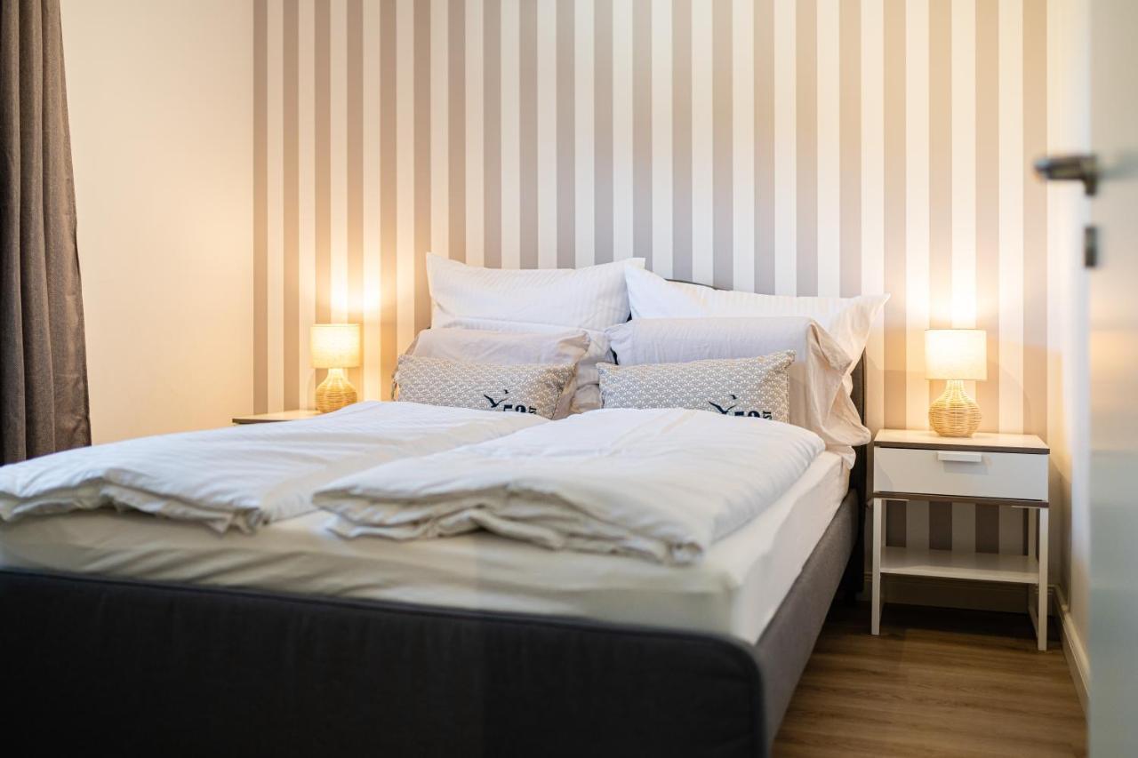 Vivid - Ideal Fuer 4 - Strandnaehe Mit 2 Terrassen - 2 Sz & Wz Varel Exteriör bild